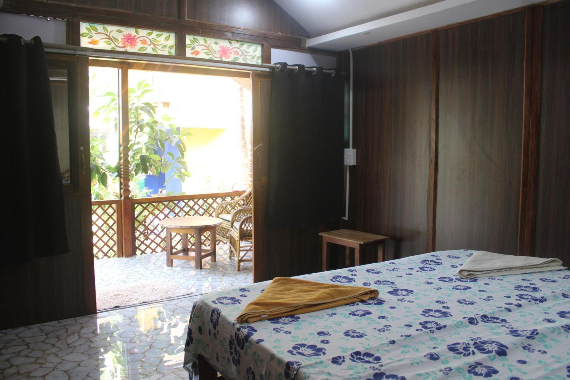 Hotel Monsoon Agonda Esterno foto