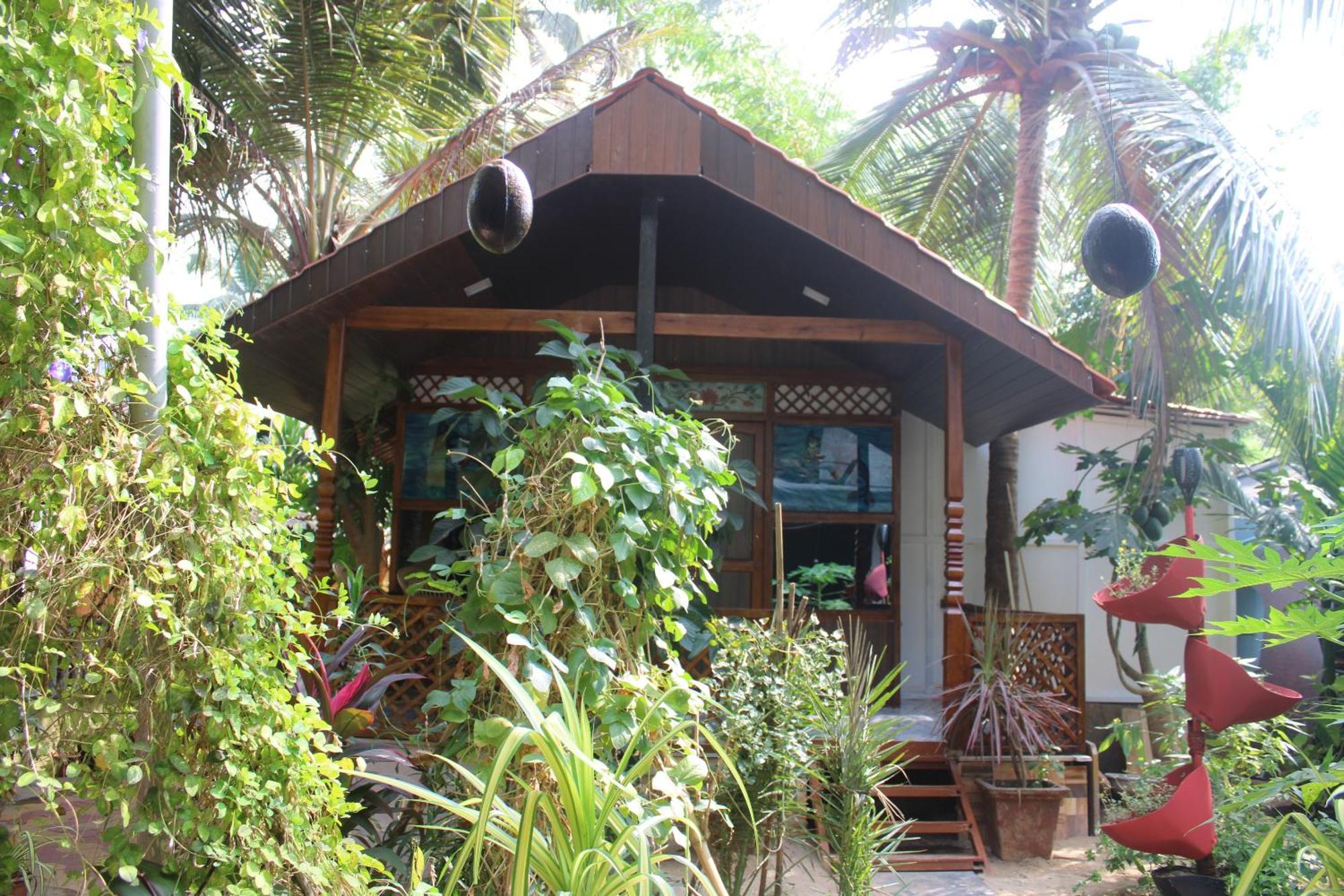 Hotel Monsoon Agonda Esterno foto